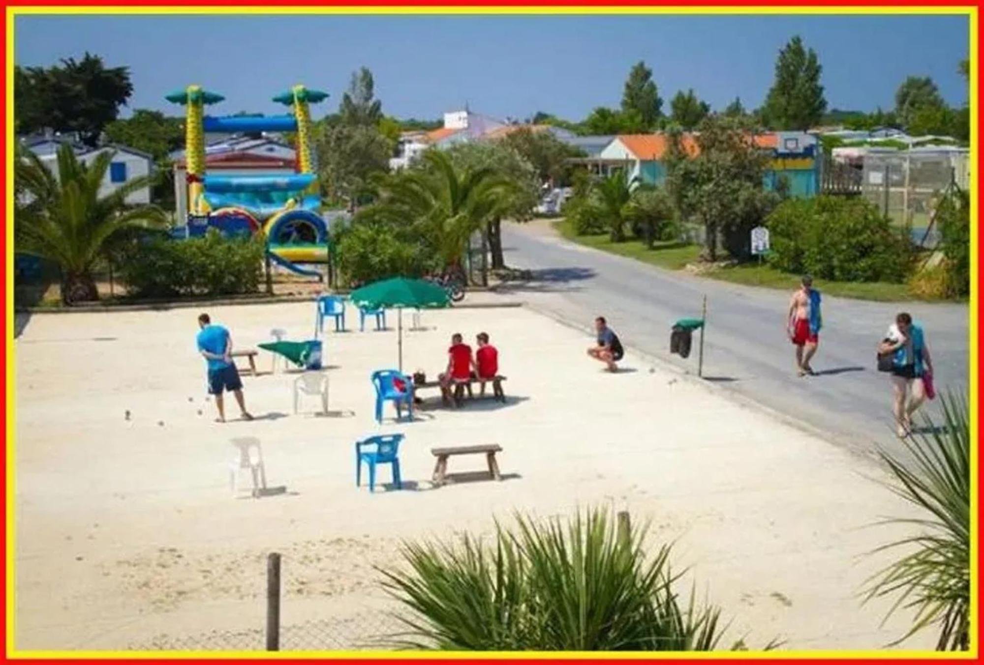 Bungalow De 2 Chambres Avec Piscine Partagee Sauna Et Terrasse A Saint Denis D'Oleron A 1 Km De La Plage Zewnętrze zdjęcie